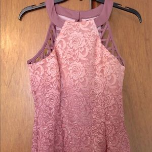 Gorgeous GLITTERY pink top from VENUS